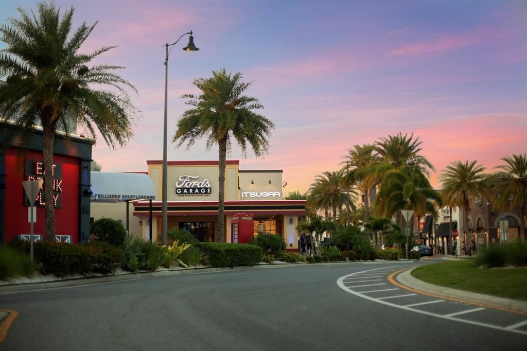 For Rent: $3,850 (4 beds, 4 baths, 1948 Square Feet)