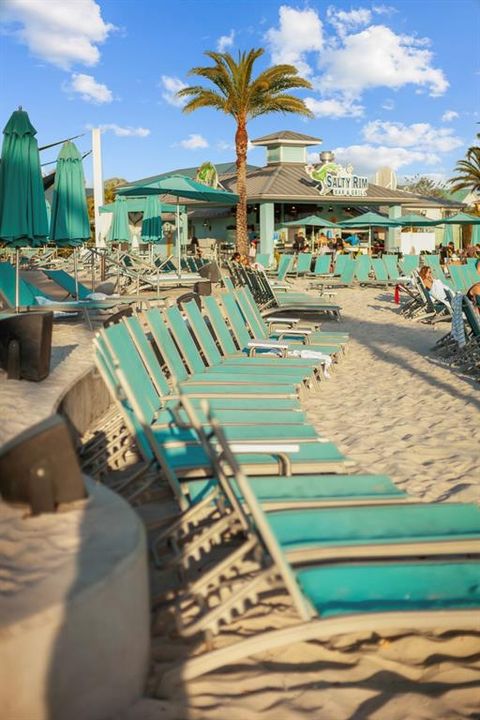 For Rent: $3,850 (4 beds, 4 baths, 1948 Square Feet)