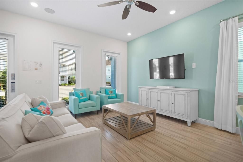 For Rent: $3,850 (4 beds, 4 baths, 1948 Square Feet)