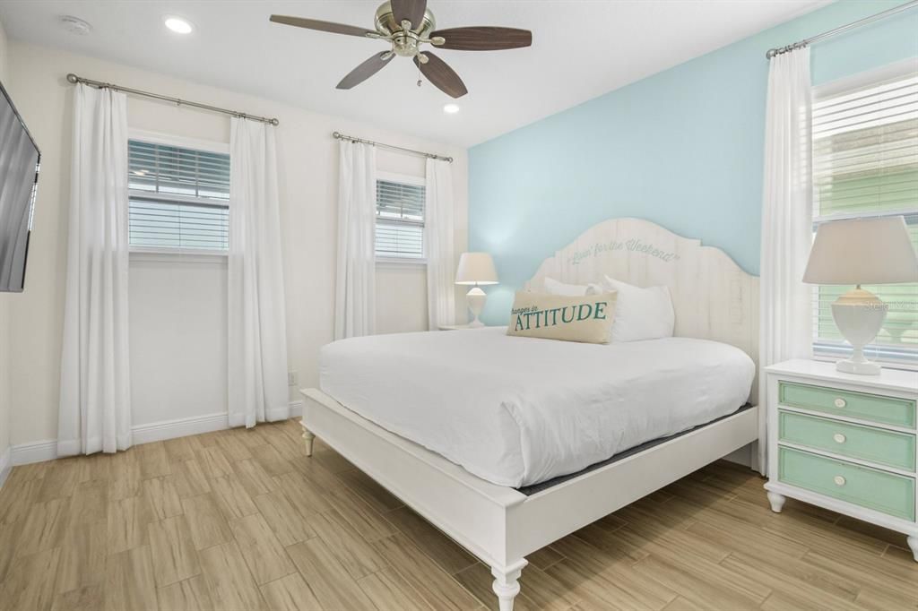 For Rent: $3,850 (4 beds, 4 baths, 1948 Square Feet)