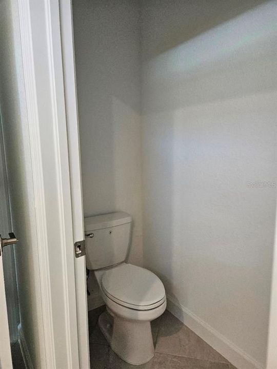 For Rent: $1,995 (4 beds, 2 baths, 2032 Square Feet)