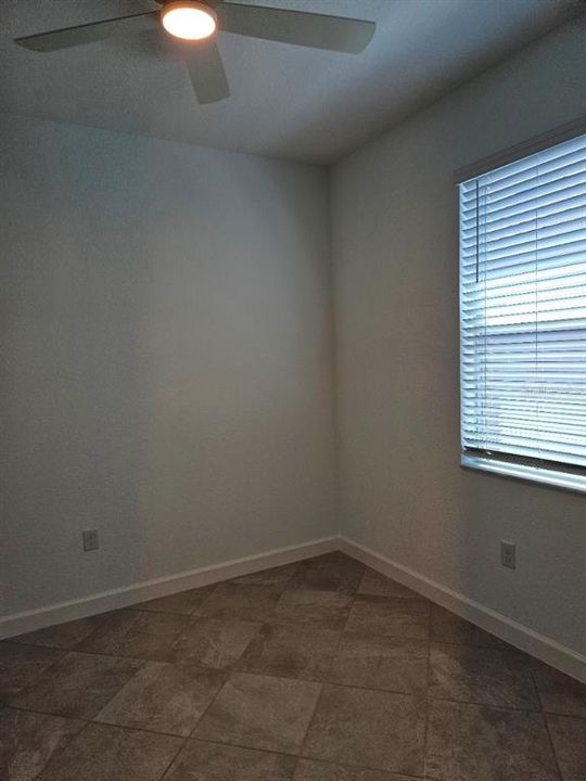 For Rent: $1,995 (4 beds, 2 baths, 2032 Square Feet)