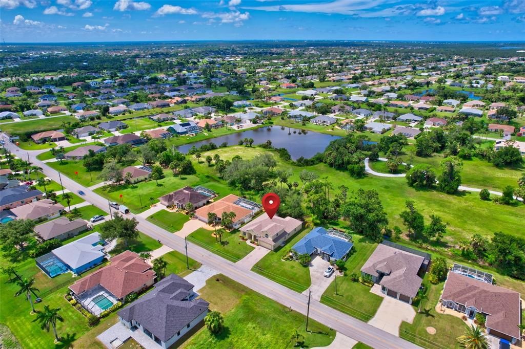 En Venta: $449,000 (4 camas, 3 baños, 2859 Pies cuadrados)