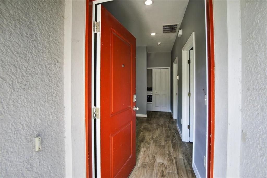 For Sale: $499,000 (6 beds, 0 baths, 2469 Square Feet)