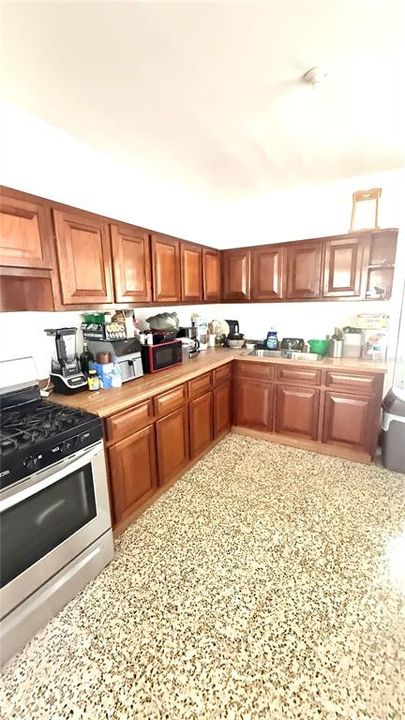 На продажу: $325,000 (0 спален, 0 ванн, 0 Квадратных фут)