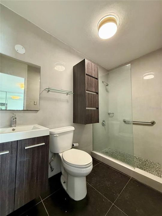 В аренду: $2,100 (2 спален, 2 ванн, 1050 Квадратных фут)