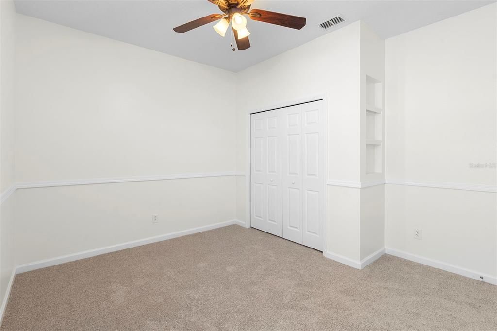 Active With Contract: $484,000 (3 beds, 2 baths, 1976 Square Feet)