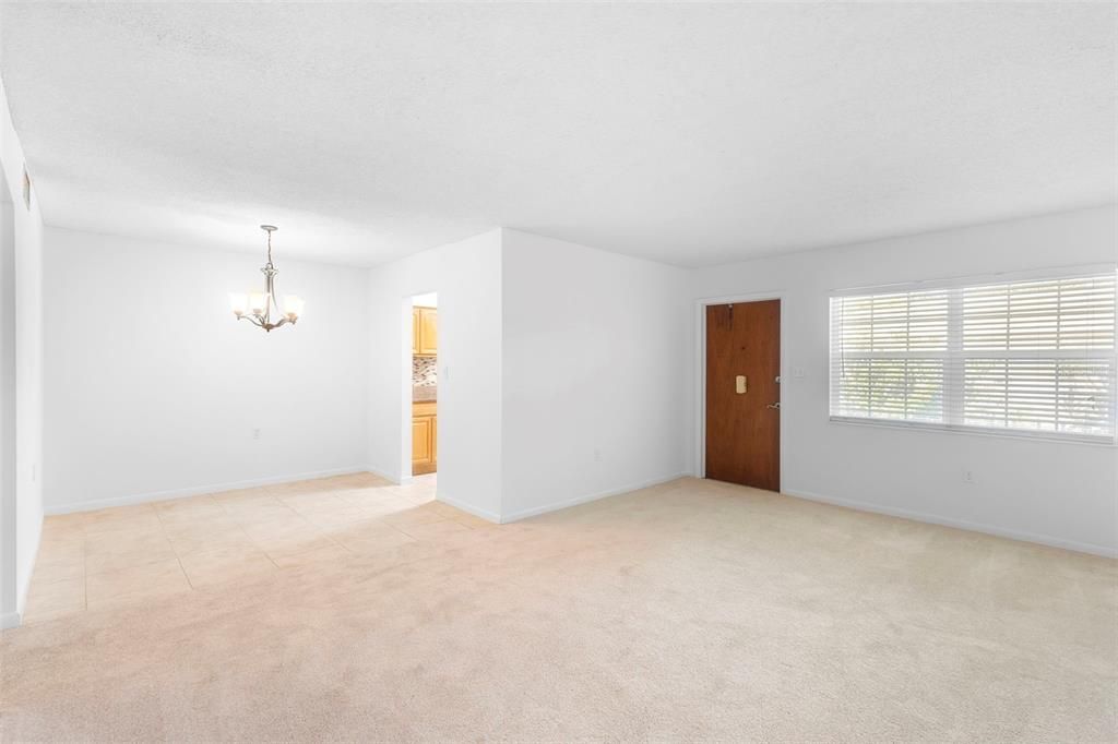 Activo con contrato: $179,000 (2 camas, 1 baños, 851 Pies cuadrados)