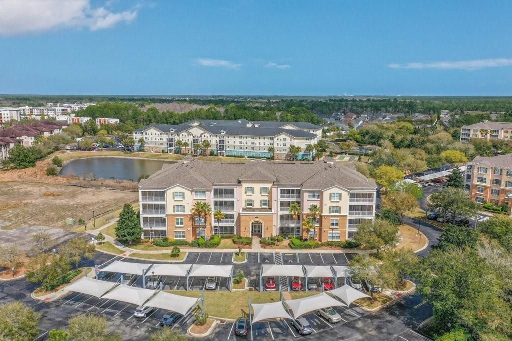 For Sale: $239,000 (2 beds, 2 baths, 1810 Square Feet)