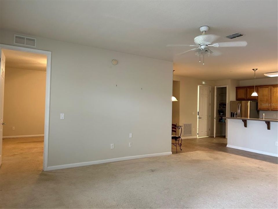 For Sale: $249,500 (2 beds, 2 baths, 1810 Square Feet)
