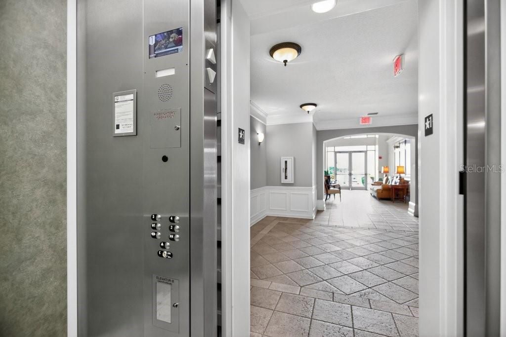 For Sale: $239,000 (2 beds, 2 baths, 1810 Square Feet)