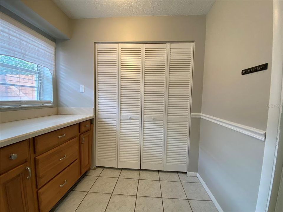 En Venta: $385,000 (3 camas, 2 baños, 1360 Pies cuadrados)