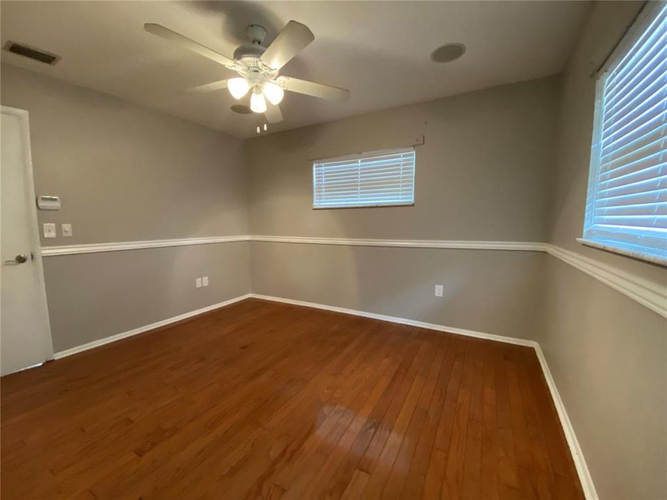 En Venta: $385,000 (3 camas, 2 baños, 1360 Pies cuadrados)