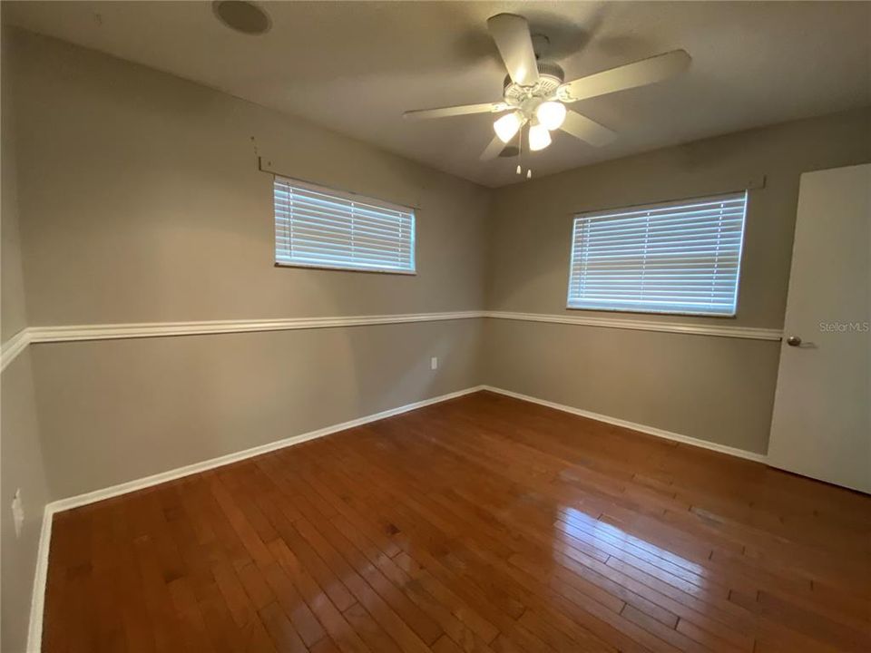 En Venta: $385,000 (3 camas, 2 baños, 1360 Pies cuadrados)