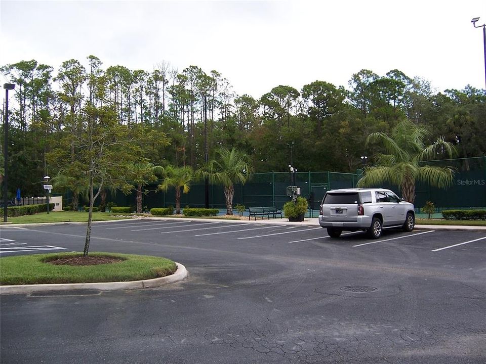 Active With Contract: $2,595 (4 beds, 3 baths, 2514 Square Feet)