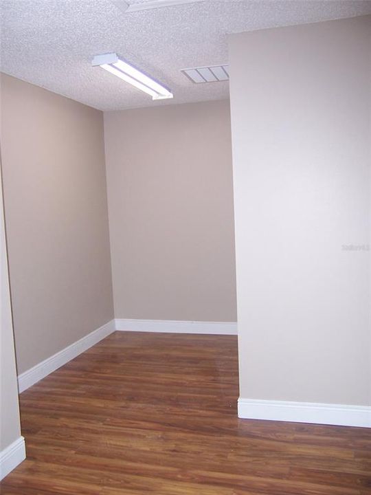 Active With Contract: $2,595 (4 beds, 3 baths, 2514 Square Feet)