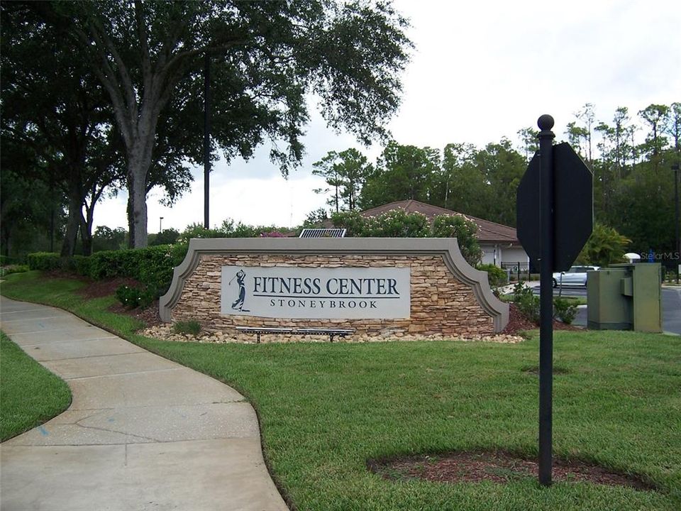 Active With Contract: $2,595 (4 beds, 3 baths, 2514 Square Feet)