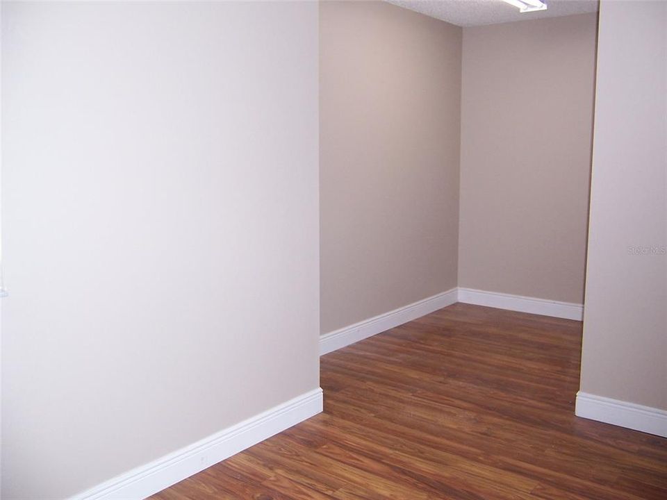 Active With Contract: $2,595 (4 beds, 3 baths, 2514 Square Feet)