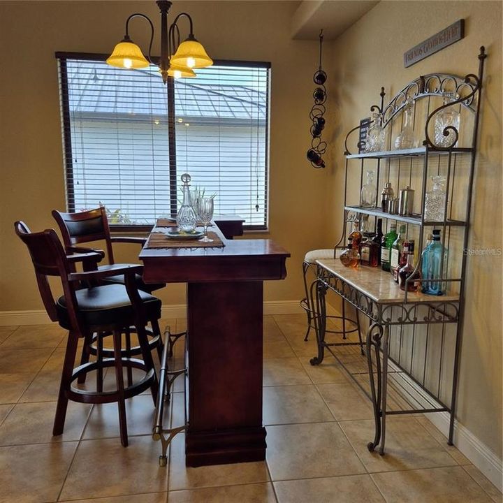 En Renta: $5,450 (3 camas, 3 baños, 2413 Pies cuadrados)