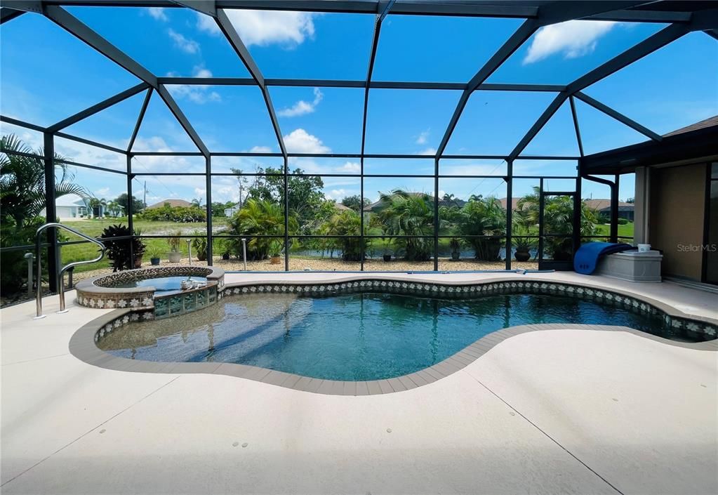 En Renta: $5,450 (3 camas, 3 baños, 2413 Pies cuadrados)