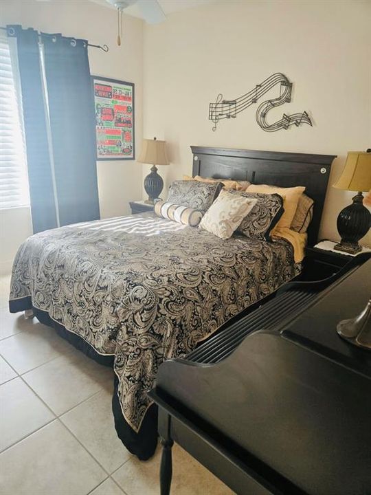 En Renta: $5,450 (3 camas, 3 baños, 2413 Pies cuadrados)