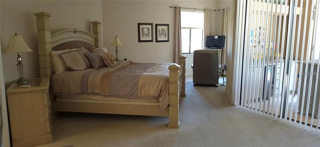 En Renta: $5,450 (3 camas, 3 baños, 2413 Pies cuadrados)