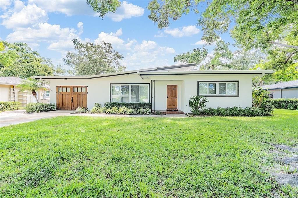 Recently Sold: $460,000 (3 beds, 2 baths, 1489 Square Feet)