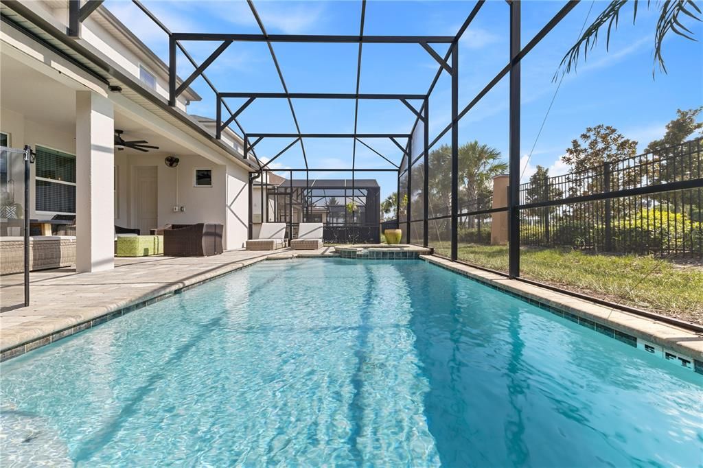 For Sale: $1,100,000 (9 beds, 6 baths, 4363 Square Feet)