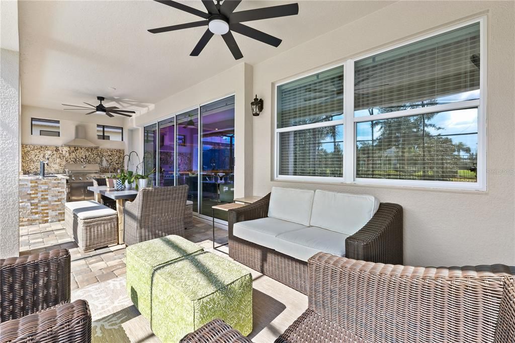 For Sale: $1,100,000 (9 beds, 6 baths, 4363 Square Feet)