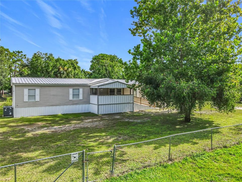 最近售出: $339,000 (4 贝兹, 2 浴室, 1782 平方英尺)