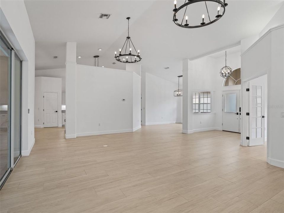 В аренду: $4,000 (3 спален, 2 ванн, 2442 Квадратных фут)