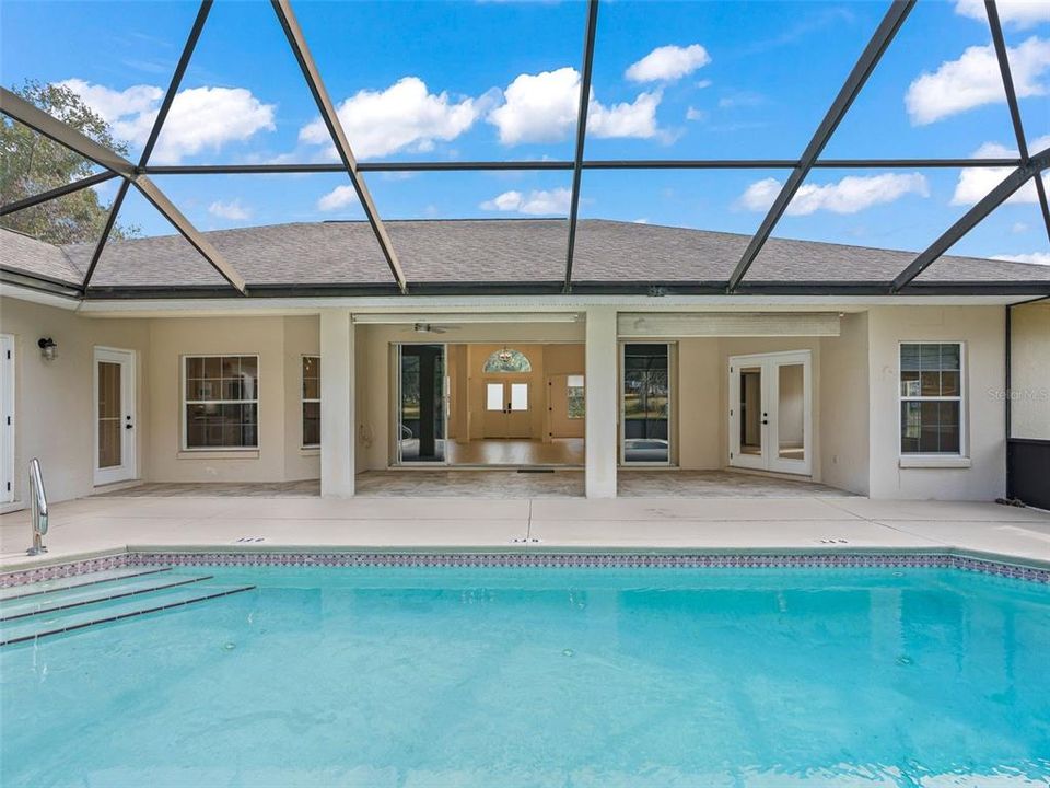 В аренду: $4,000 (3 спален, 2 ванн, 2442 Квадратных фут)