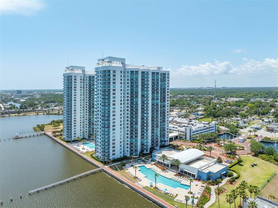 На продажу: $390,000 (3 спален, 3 ванн, 1922 Квадратных фут)