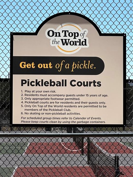 Active With Contract: $134,800 (2 beds, 2 baths, 1369 Square Feet)