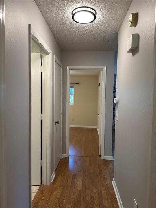 Active With Contract: $134,800 (2 beds, 2 baths, 1369 Square Feet)