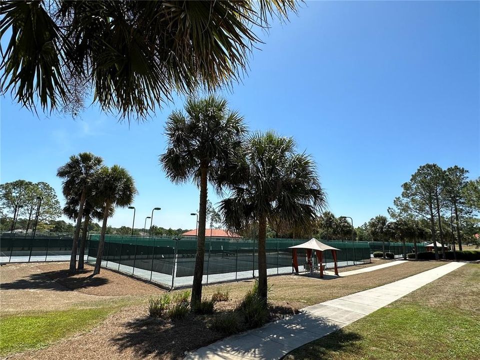 Active With Contract: $134,800 (2 beds, 2 baths, 1369 Square Feet)