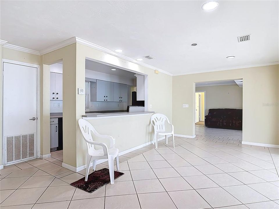 待售: $1,600,000 (4 贝兹, 5 浴室, 3231 平方英尺)