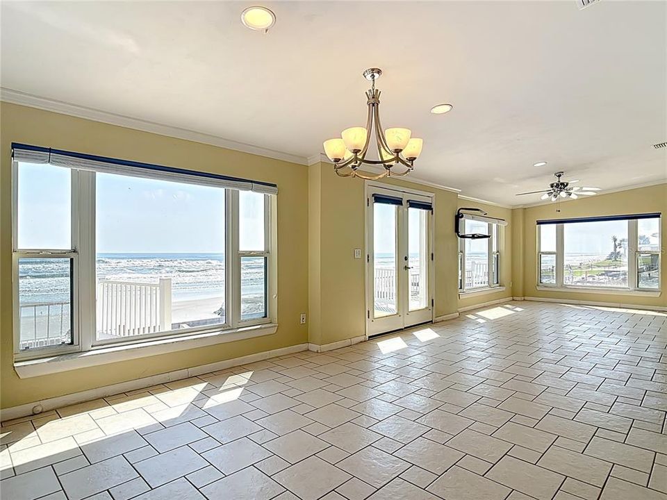 待售: $1,600,000 (4 贝兹, 5 浴室, 3231 平方英尺)