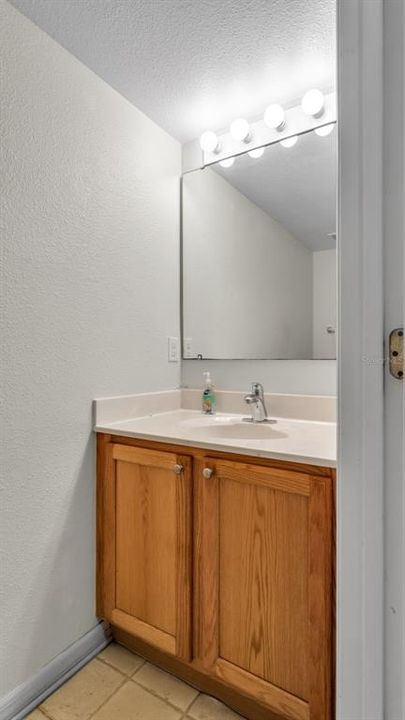 For Sale: $419,900 (4 beds, 2 baths, 2818 Square Feet)