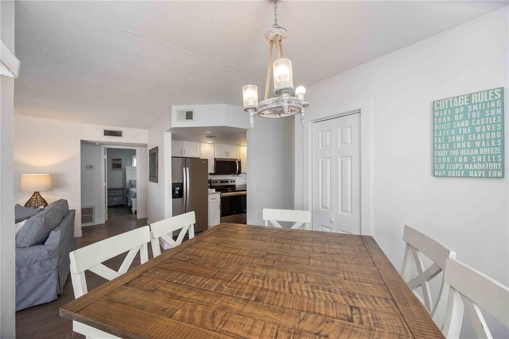 На продажу: $1,395,000 (4 спален, 3 ванн, 1962 Квадратных фут)