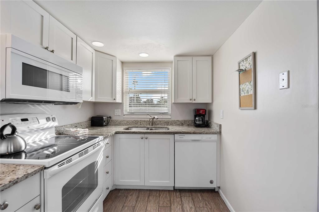 На продажу: $1,395,000 (4 спален, 3 ванн, 1962 Квадратных фут)