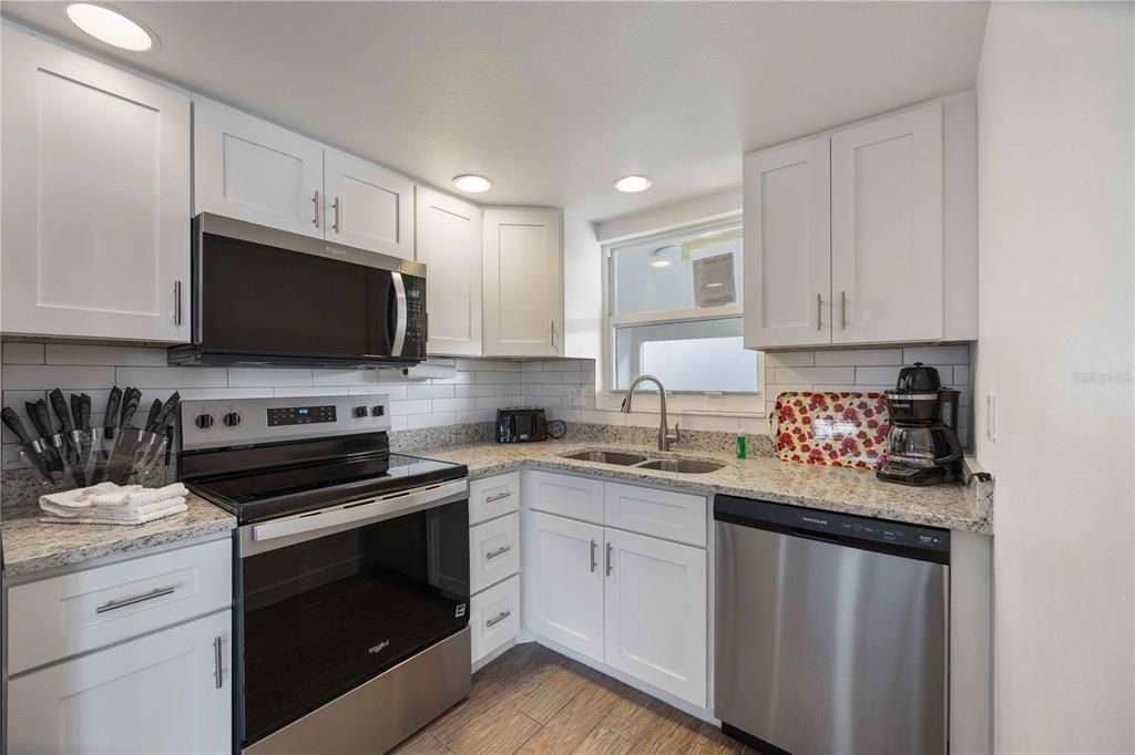 На продажу: $1,395,000 (4 спален, 3 ванн, 1962 Квадратных фут)