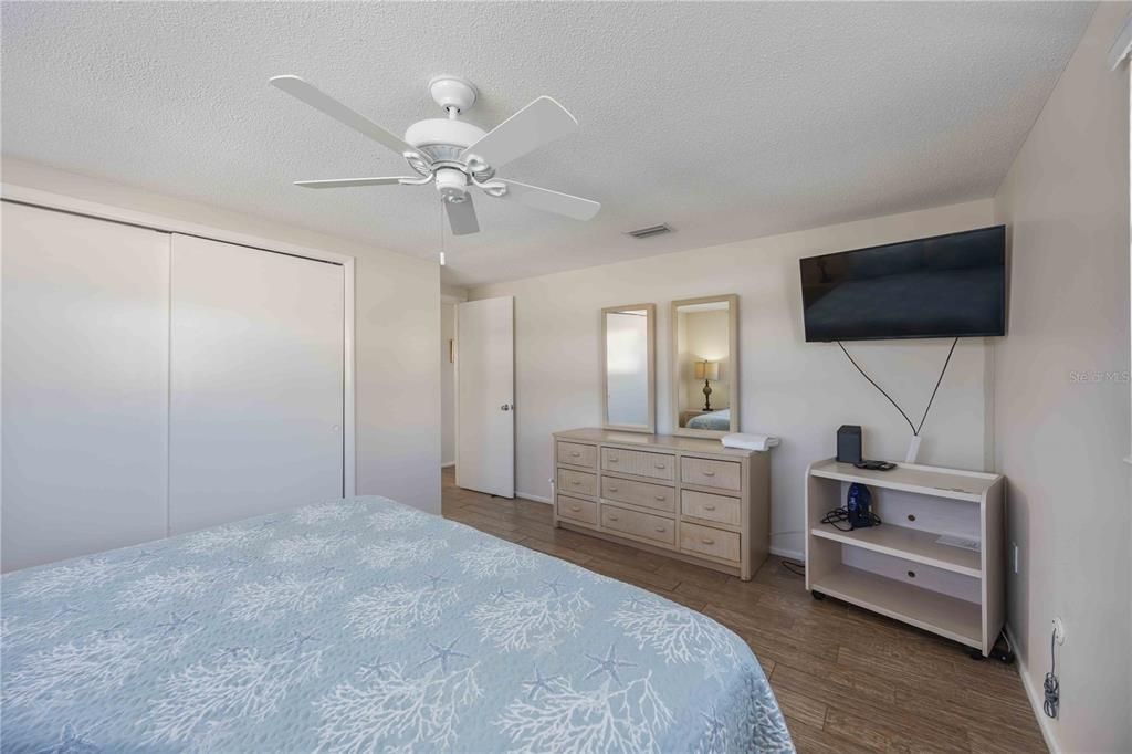 На продажу: $1,395,000 (4 спален, 3 ванн, 1962 Квадратных фут)