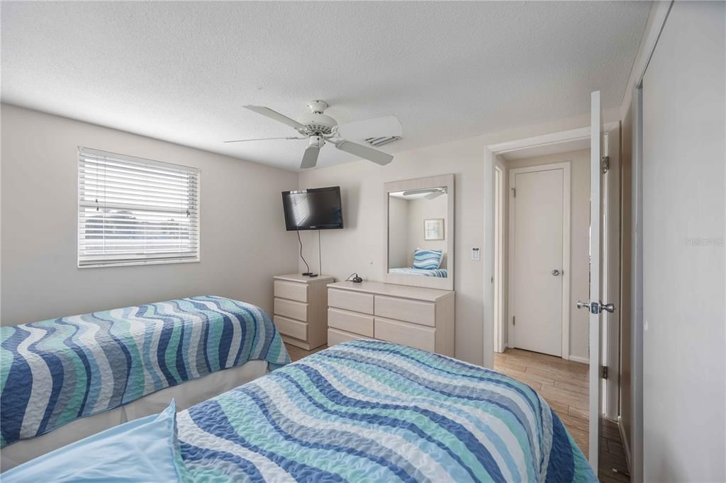 На продажу: $1,395,000 (4 спален, 3 ванн, 1962 Квадратных фут)