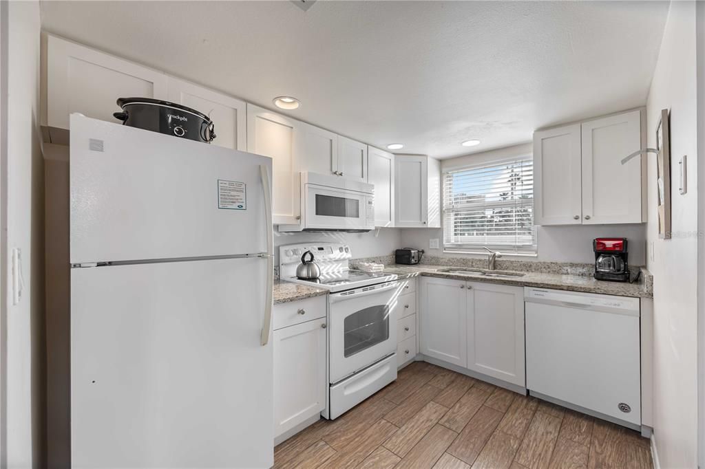 На продажу: $1,395,000 (4 спален, 3 ванн, 1962 Квадратных фут)