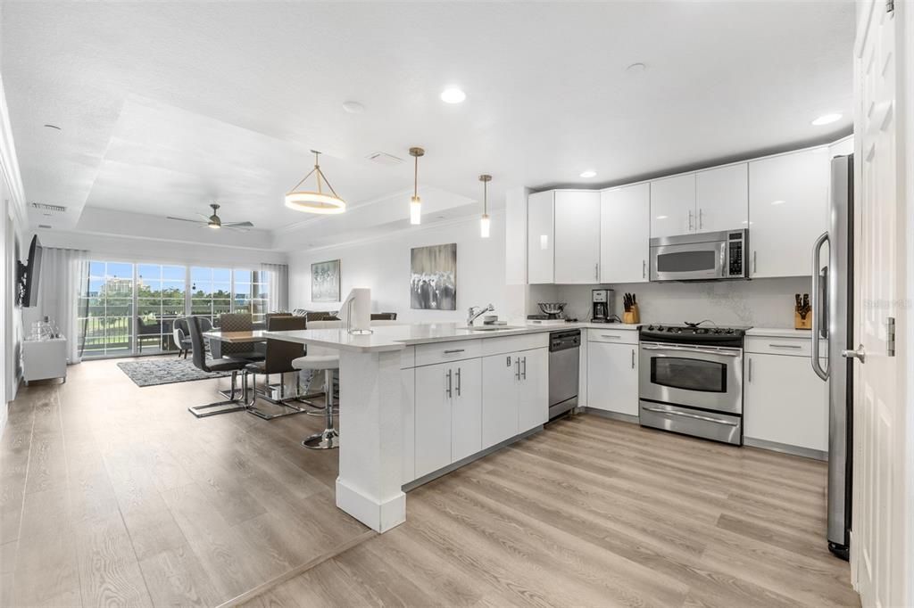 待售: $339,900 (3 贝兹, 3 浴室, 1630 平方英尺)