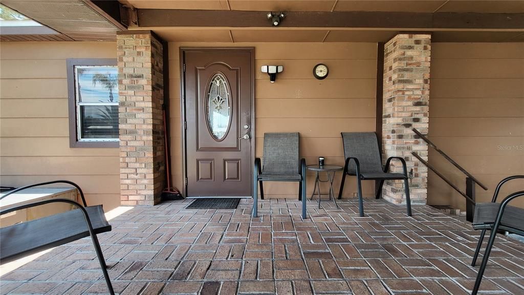 For Sale: $324,250 (2 beds, 2 baths, 1438 Square Feet)