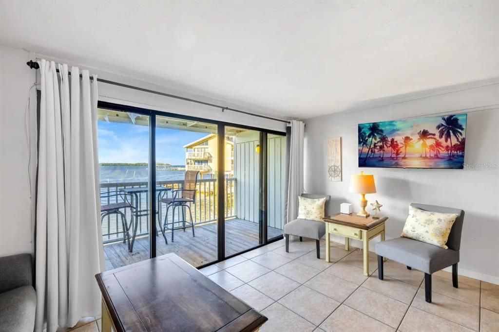 На продажу: $125,000 (0 спален, 1 ванн, 480 Квадратных фут)