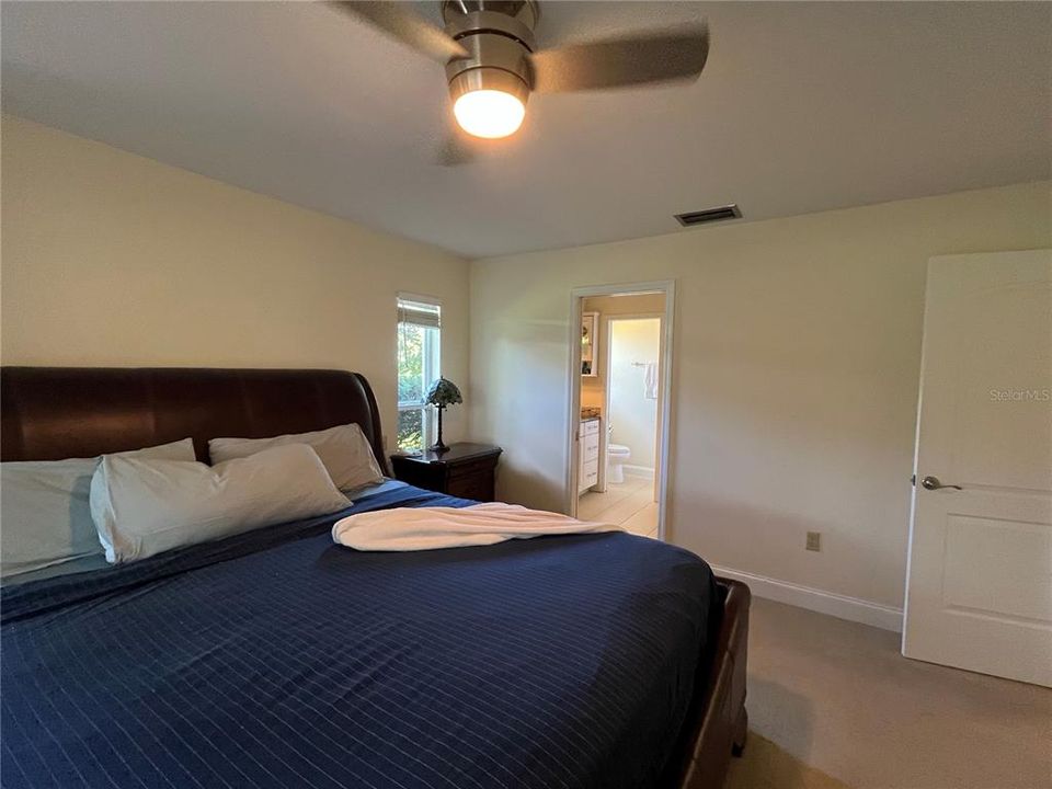 На продажу: $529,000 (3 спален, 2 ванн, 1989 Квадратных фут)