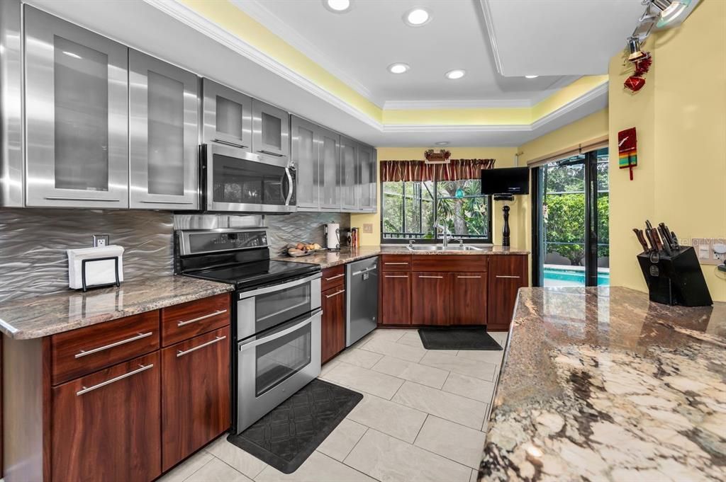 For Sale: $935,900 (4 beds, 3 baths, 3021 Square Feet)